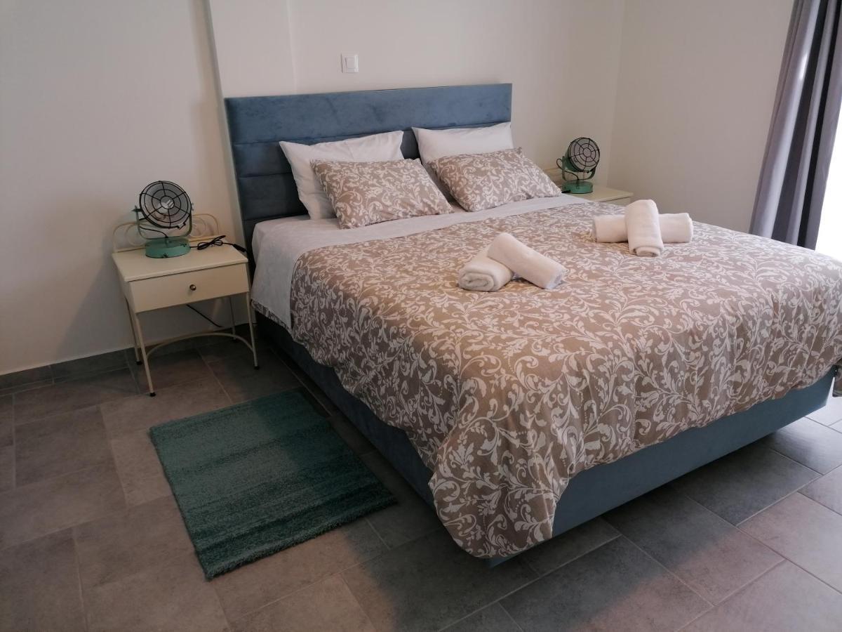 Amphitrite Apartments Скирос Экстерьер фото