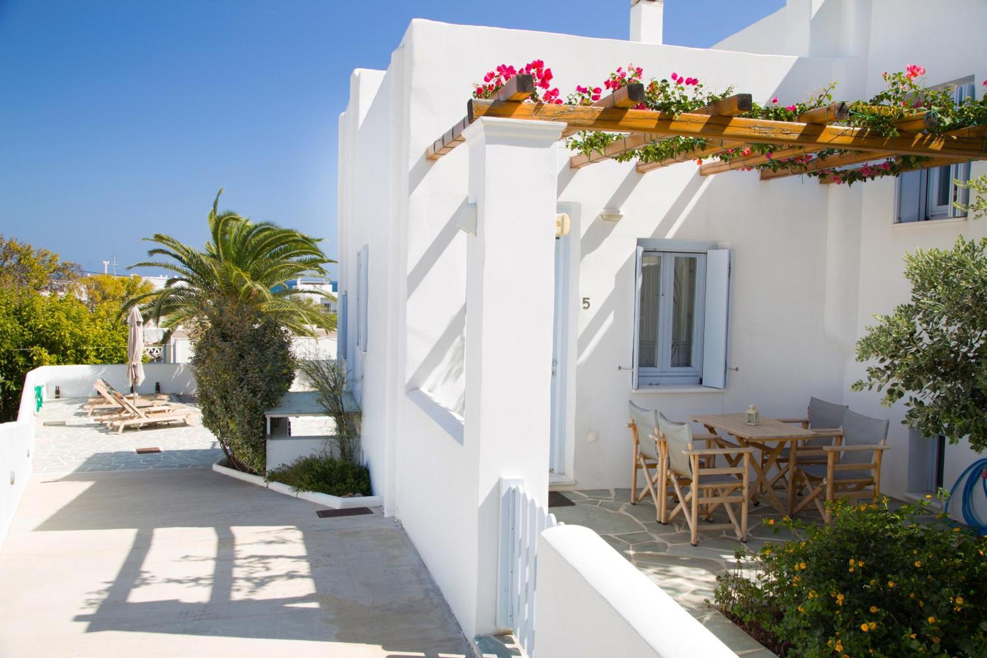 Amphitrite Apartments Скирос Экстерьер фото