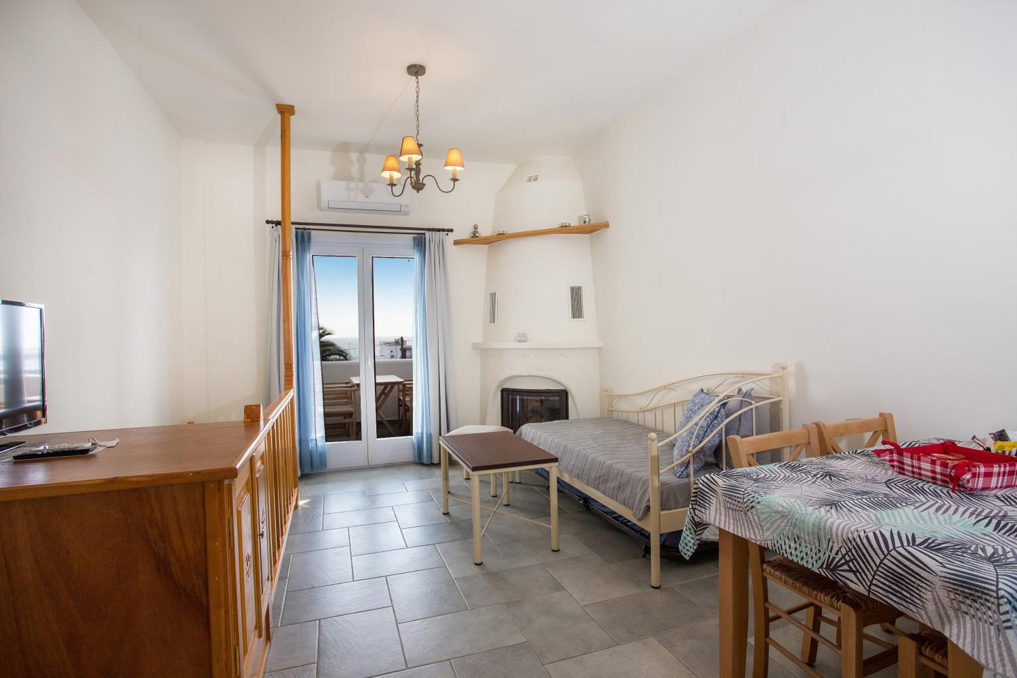 Amphitrite Apartments Скирос Экстерьер фото
