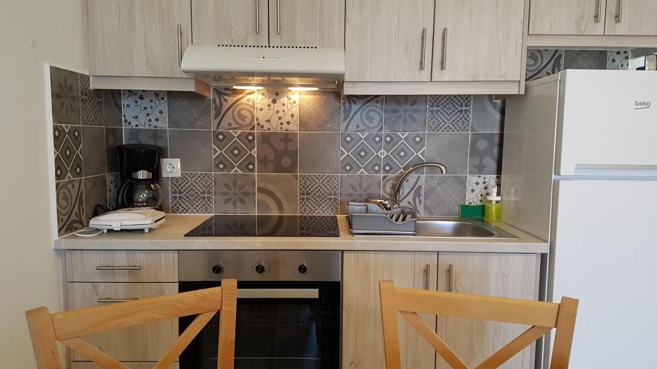 Amphitrite Apartments Скирос Экстерьер фото